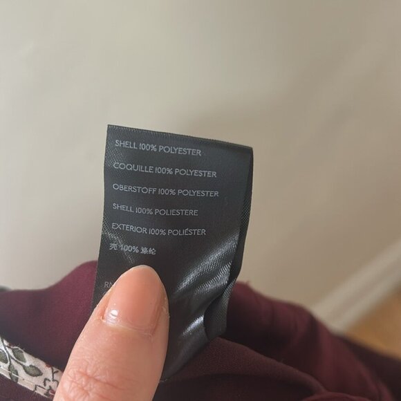 đť…şAnthropologie Sasha Button-Fly Tapered Trousers in Wine Red size 10 pants - Picture 10 of 10